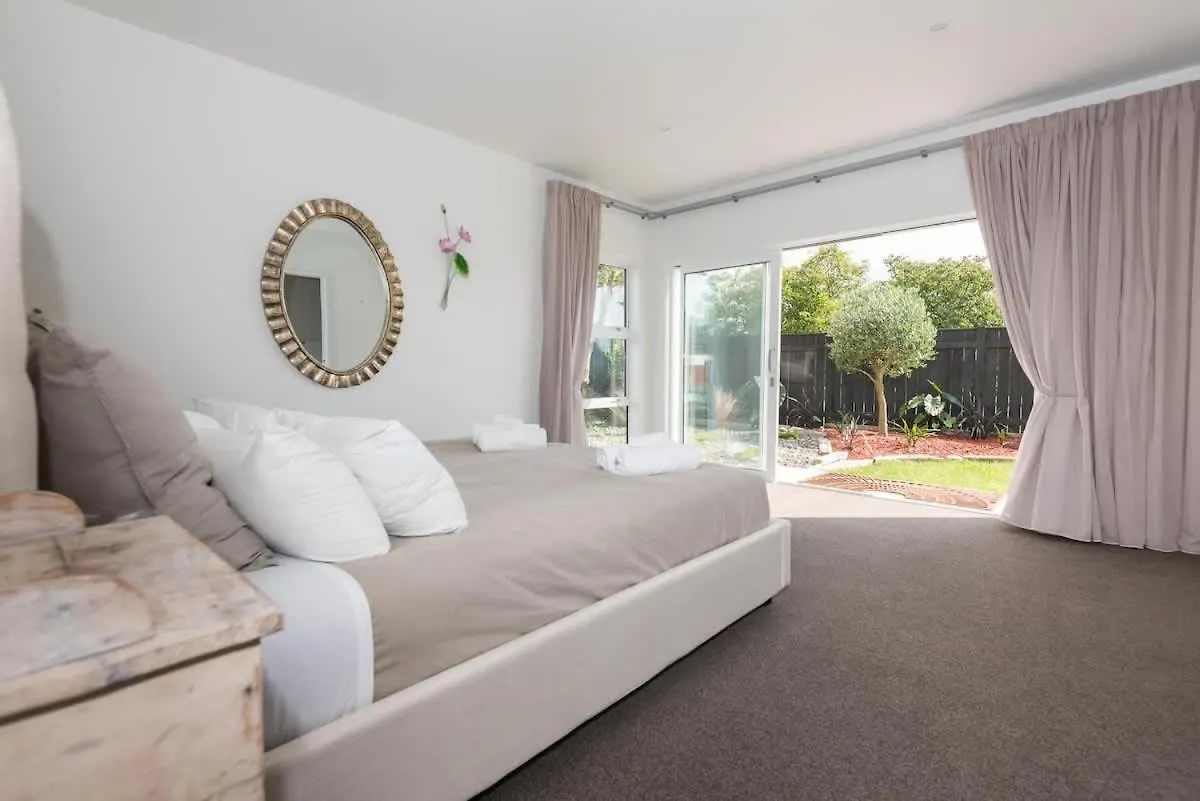 Semesterbostad Lakeside Gem Rotorua Nya Zeeland